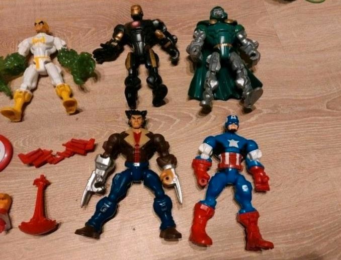 Marvel Super Smashers Figuren Action in Bottrop
