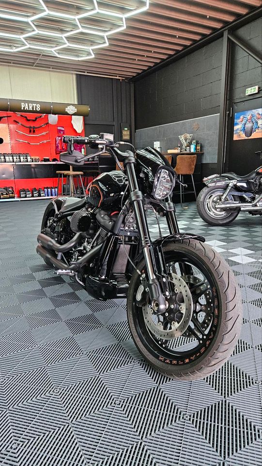 Harley Davidson FXDR 114cui M8 *J&H*Thunderbike*260er*Breakout in Wildeshausen
