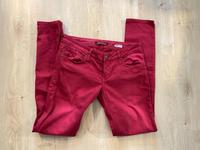 weinrote Jeans von mavi Jeans co (Größe 29/32) Bayern - Eichenau Vorschau