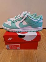 Nike Dunk Low,  green  glow,  41 München - Sendling Vorschau