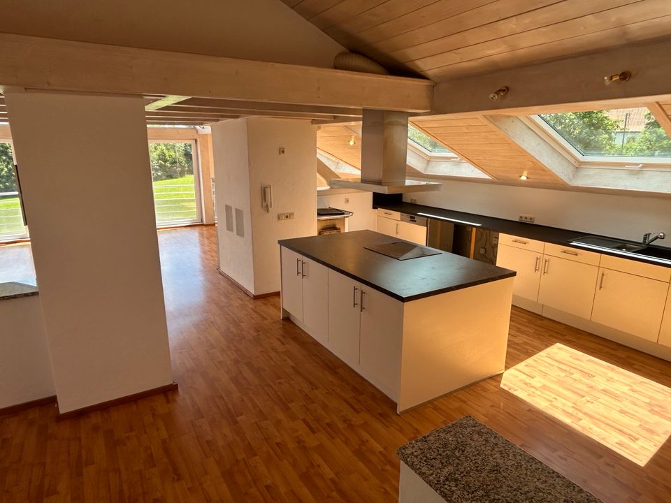 Wunderschöne 5 Zimmer Wohnung mit Traumaussicht auf dem Mariaberg in Kempten