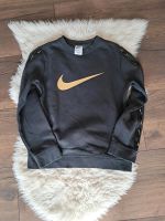 Nike Pullover Gr.137-147 Mecklenburg-Vorpommern - Elmenhorst Vorschau