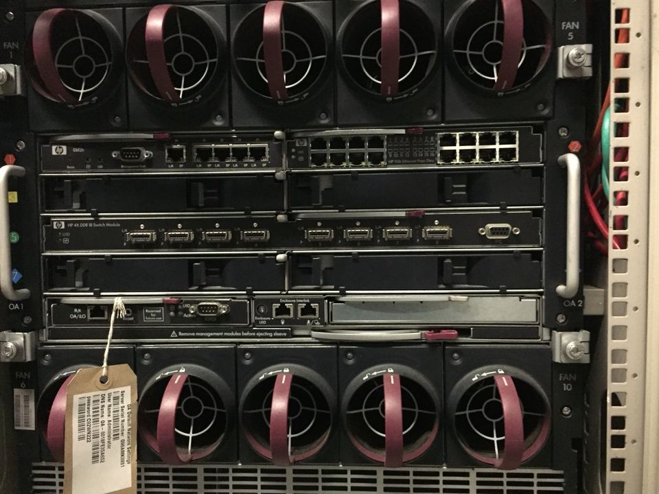 HP C7000 Blade System voll ausgestattet 10GB in Frankfurt am Main