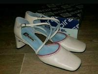 Spiral Pumps/ Brautschuhe, creme/ pink, Leder, Gr. 41 Sachsen-Anhalt - Halberstadt Vorschau