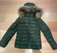 Tommy Hilfiger Winterjacke Khaki/Grün XS Niedersachsen - Bevern Vorschau