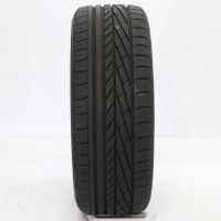 1x Sommerreifen Goodyear Excellence 215/45 R17 87V DOT1317 +6,5mm München - Trudering-Riem Vorschau