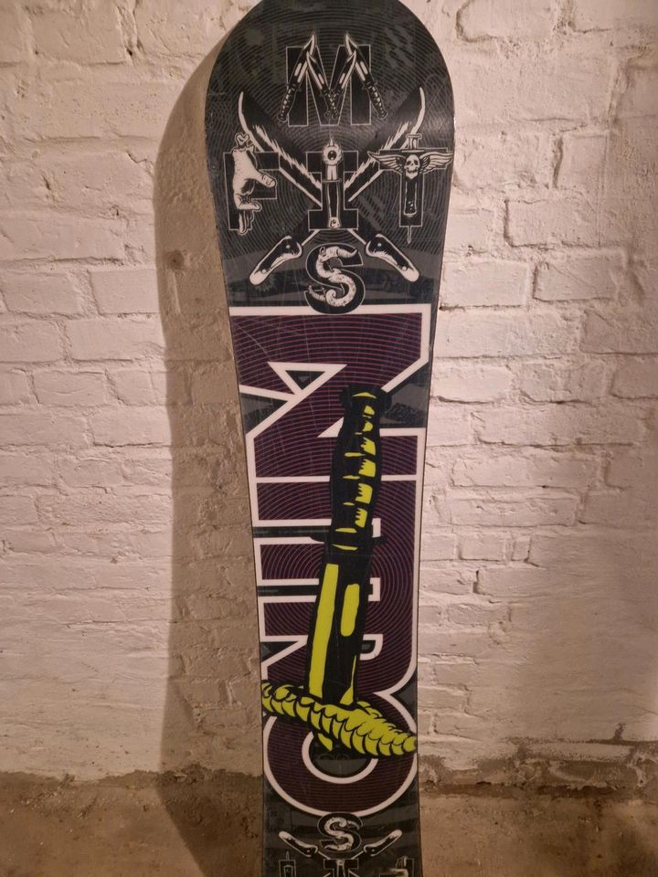 Nitro Misfit Snowboard mit Ride LX Bindung in Zossen-Wünsdorf