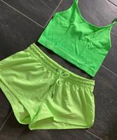 Sport SET Shorts und Top Sommer Set grün neon Gr. XS Bayern - Willmering Vorschau