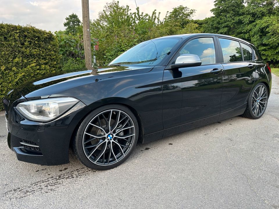 BMW F20 125D M Sport Navi Xenon Logic7 Leder Automatik in Bielefeld