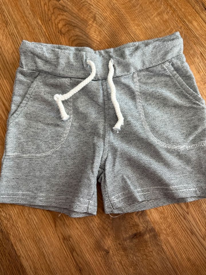 Shorts für baby’s in Nörvenich