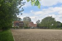 Komplett saniertes Bauernhaus mit Pferdeboxen und Reitplatz in Alleinlage Niedersachsen - Barver Vorschau