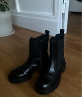 Zara Lederstiefelette Friedrichshain-Kreuzberg - Kreuzberg Vorschau