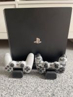 PlayStation 4Pro mit 1TB und Ladestation Nordrhein-Westfalen - Solingen Vorschau