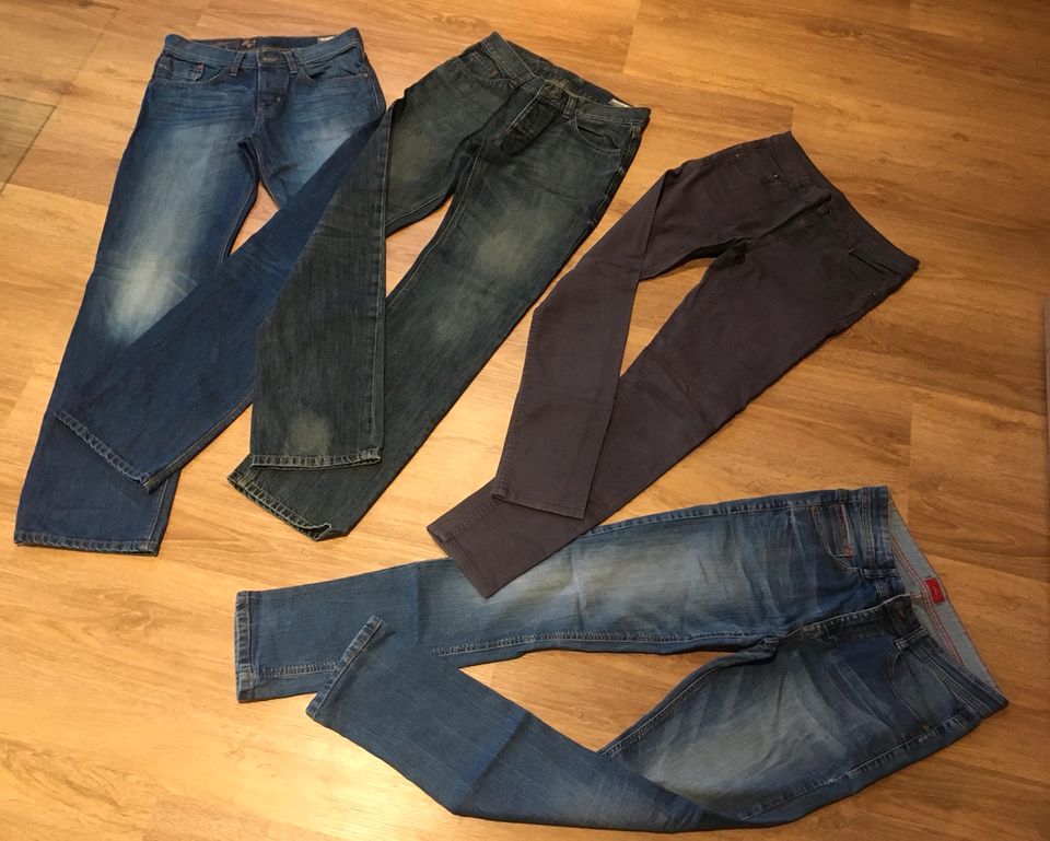 Kleiderpaket Jungs, Esprit, S.Oliver, TomTailor, 164,170,176 in Plößberg