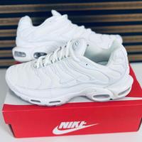 Neue { NIKE~AIR~Max~PLUS~Sneaker } Gr. 41 Baden-Württemberg - Hemsbach Vorschau