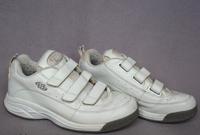 Weiße Sneaker mit Klettverschluss von Brütting, Gr. 40 Hessen - Ober-Mörlen Vorschau