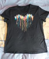 T-Shirt mit buntem Hundepfotenherz Bayern - Weiden (Oberpfalz) Vorschau