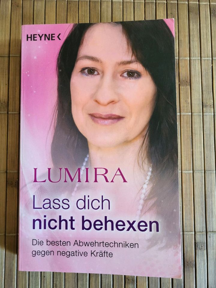 Lass dich nicht behexen von Lumira in Bielefeld