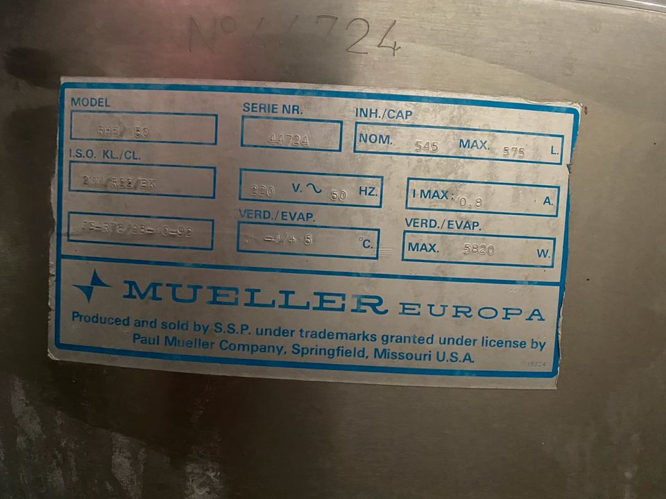 Milchtank Müller Europa Model RHE50 mit Kühlaggregat in Weibhausen