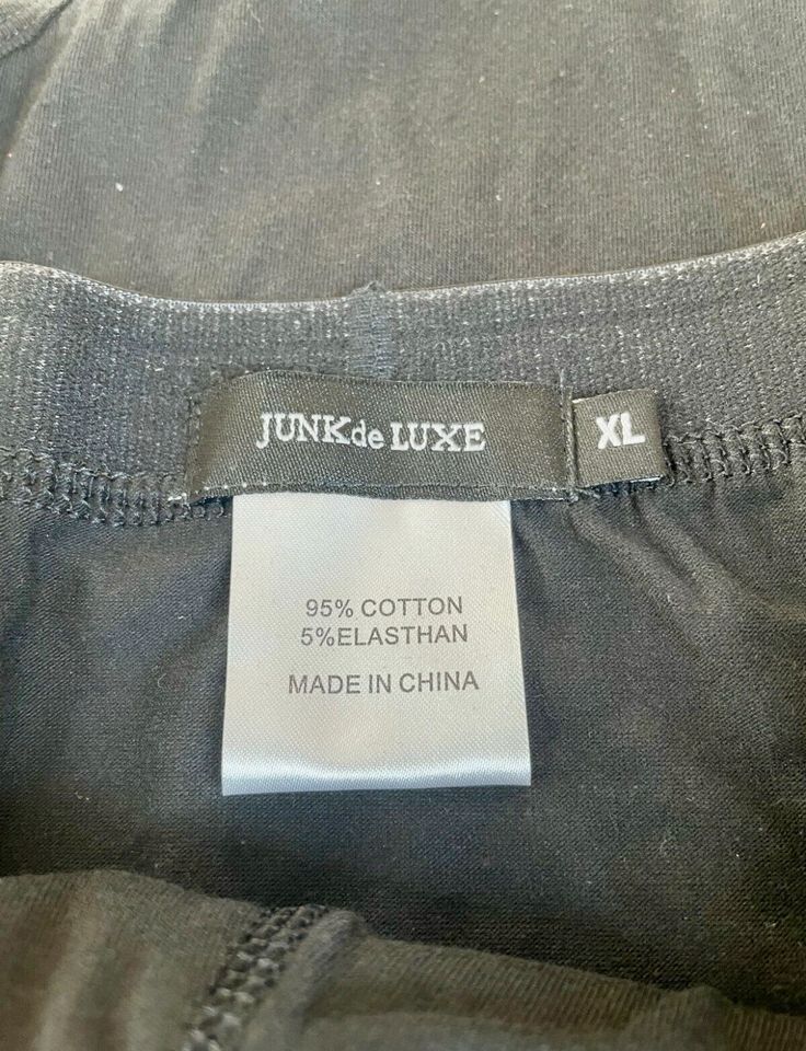 Junk de Luxe Basic Boxed Underwear Boxershorts +TrägerT-Shirt NEU in Hamburg