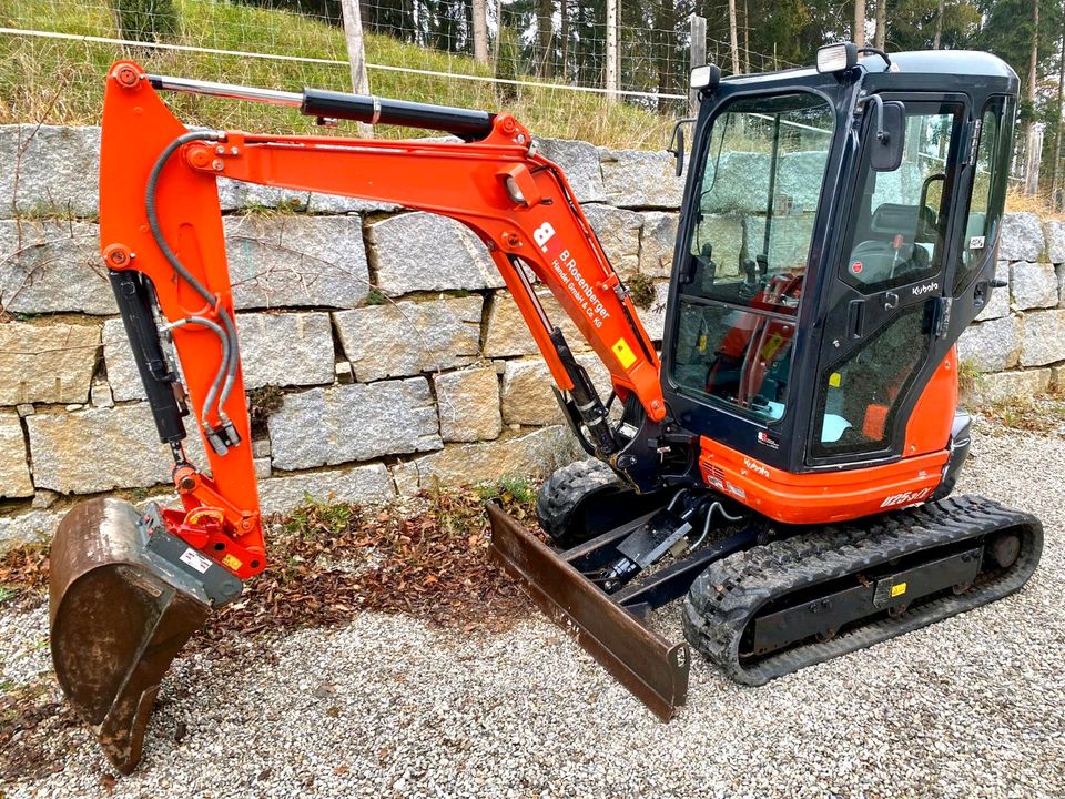 Vermiete Bagger, Minibagger 2,8to, Baumaschine mieten in Aschau am Inn