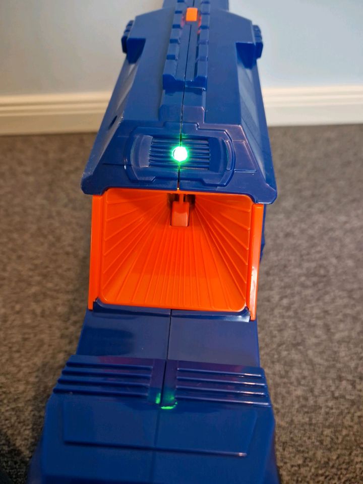 Nerf Elite Infinus Magazin Automatik  mit Pfeilen in Osterby bei Medelby