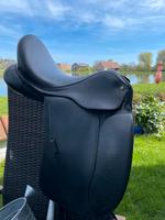 Dressursattel 17,5 Zoll Bayern - Oberreichenbach Vorschau