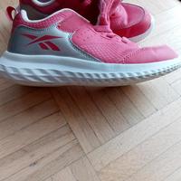 Reebok Rush Runner 4 Sneaker Grösse 31,5 Bayern - Neuendettelsau Vorschau