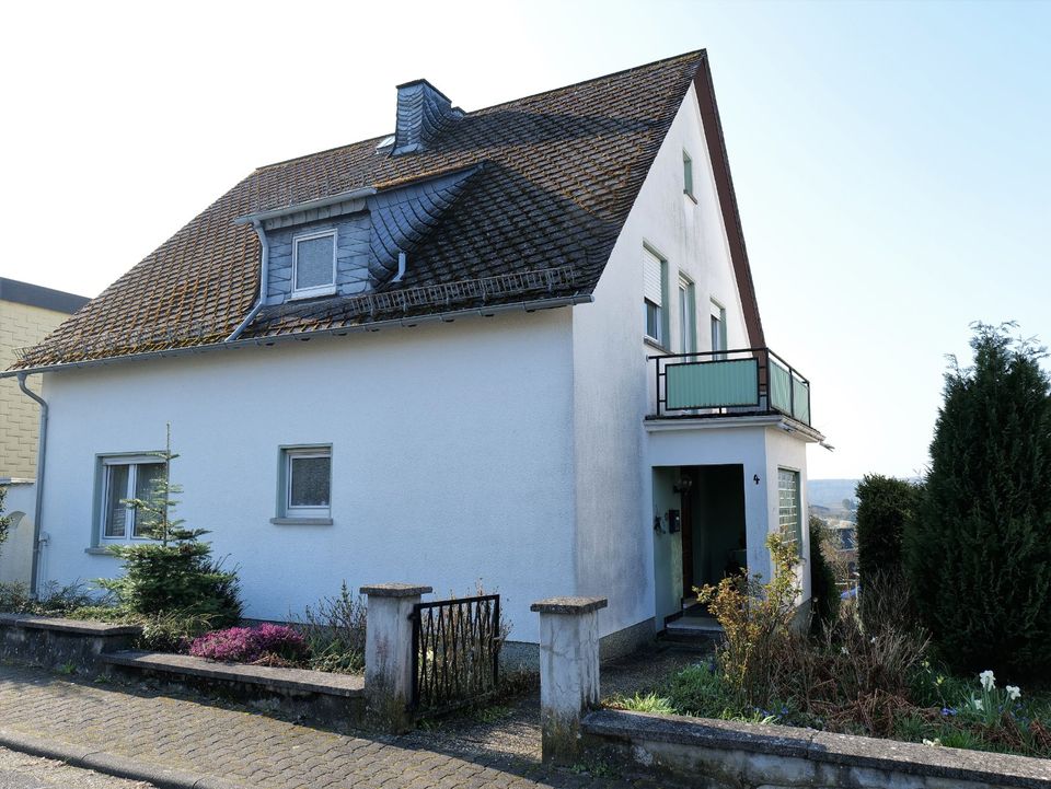 1-2 Familienhaus in ruhiger Lage von Waldbrunn-Ellar in Waldbrunn