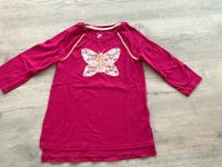 Shirt Schmetterling rosa Hr. 128 *Top Zustand* Nordrhein-Westfalen - Holzwickede Vorschau