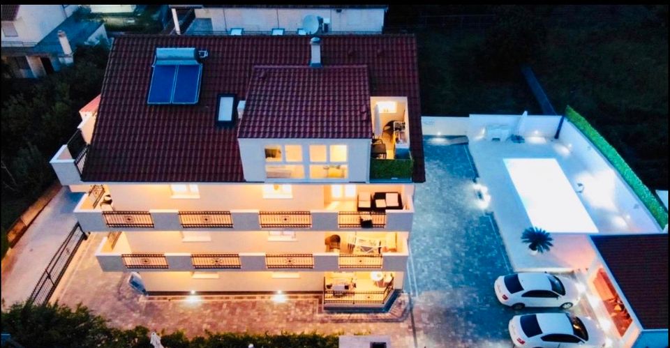 Ferienwohnung Kroatien Split Pool Apartment ⭐️⭐️⭐️⭐️ in Frankfurt am Main