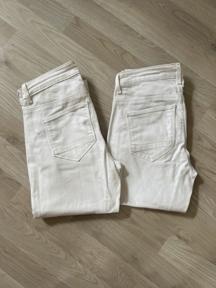 Only Jeans weiß W25/32 & W26/32 in Rösrath