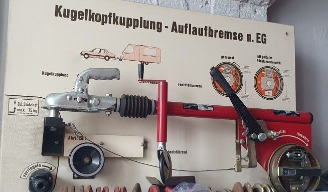 Fahrschulmodell Auflaufbremse in Arnsberg