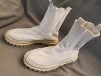 ❗❗bershka Stiefeletten weiß Größe 37❗❗ Nordrhein-Westfalen - Meerbusch Vorschau