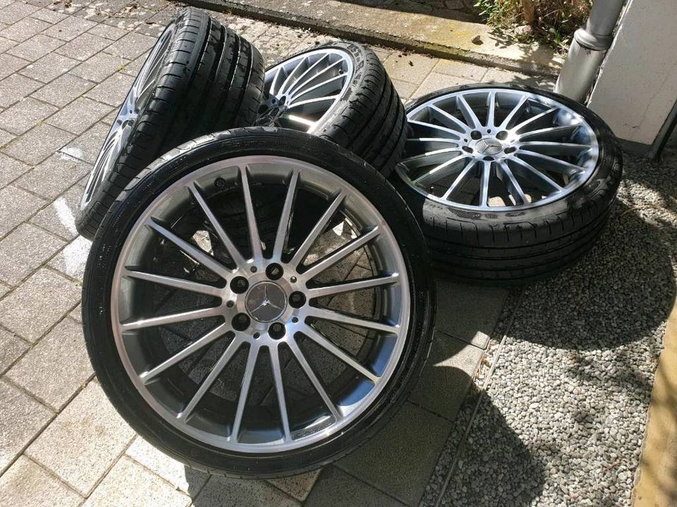 8x19 Zoll Mercedes AMG Felgen Räder RDK 235/35R19 A1764010502 in Großkarolinenfeld