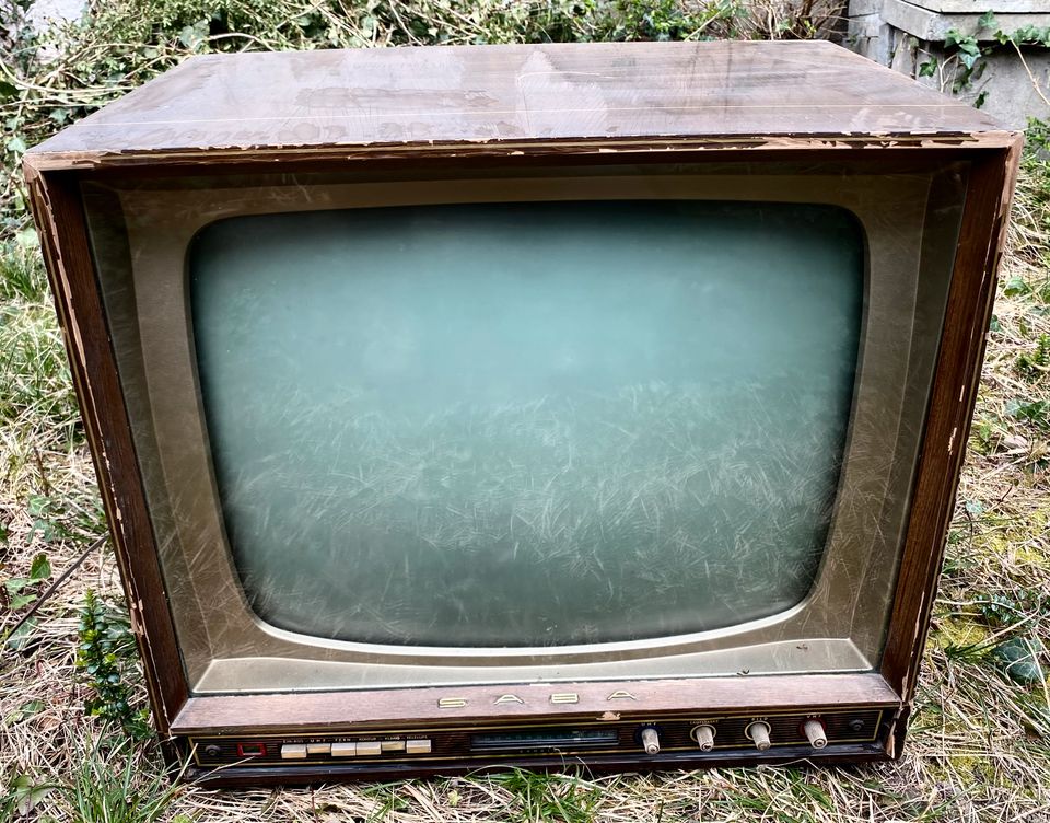 SABA Fernseher Röhren Fernseher alt ca 1961 in Waghäusel