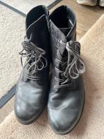 Tamaris Leder Schuhe Größe 41 Niedersachsen - Bremervörde Vorschau
