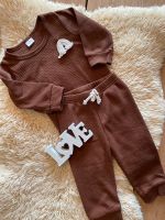 Set Body und Hose Gr74(6-9M) Waffelstruktur Boho Nordrhein-Westfalen - Finnentrop Vorschau