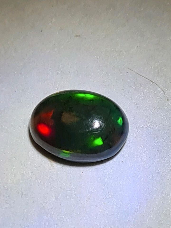 Edelstein Opal in Reutlingen