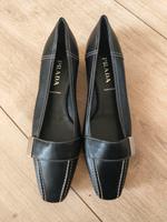 Original Prada Verio Cuoio Schuhe sehr guter Zustand Frankfurt am Main - Berkersheim Vorschau