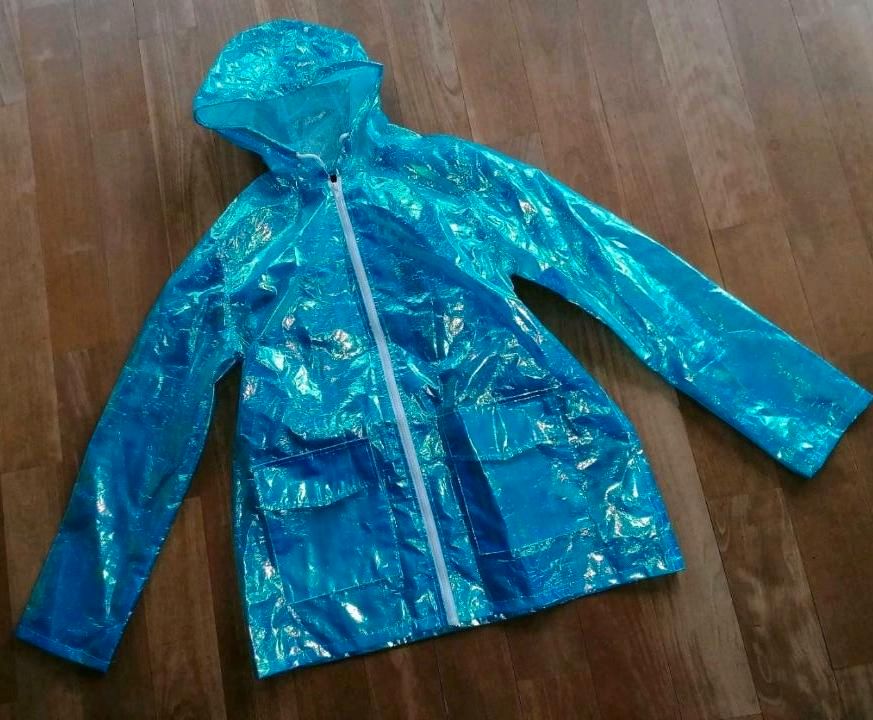 Brave Soul Damen Regenjacke Hologramm blau Gr.M /L Jacke Festival in Grevenbroich