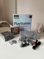 Sony Playstation 1 Dual Shock SCPH-9002C PS1 Controller 5 Spiele Frankfurt am Main - Bockenheim Vorschau