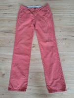Original Hilfiger rote denim Jeans top Zustand Berlin - Reinickendorf Vorschau
