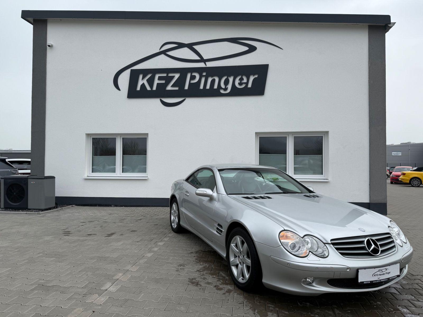 Abbildung des Autos Mercedes-Benz SLR SL Roa…