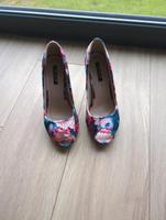 Damen Pumps, Peeptoe, Größe 41, ca 10 cm Hessen - Fuldatal Vorschau