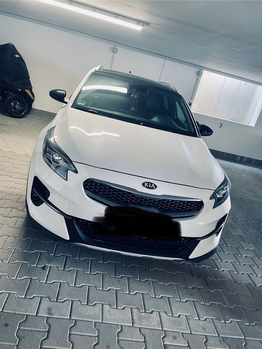 Abbildung des Autos Kia XCeed 1.6 T-GDI DCT …