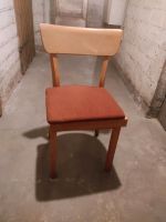 2 Stühle aus Holz mit Sitzkissen Hessen - Kassel Vorschau
