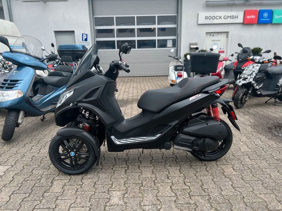 Piaggio Mp3 300 Sport in Leverkusen