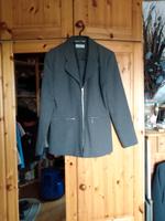 Schicker Blazer von Orsay Gr. 40 grau neuwertig Bayern - Dürrwangen Vorschau