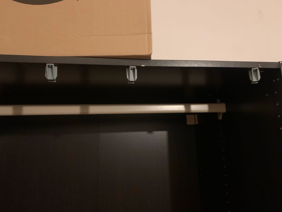 IKEA PAX Kleiderschrank m. Schublade u. Einlegeböden schwarzbraun in Berlin